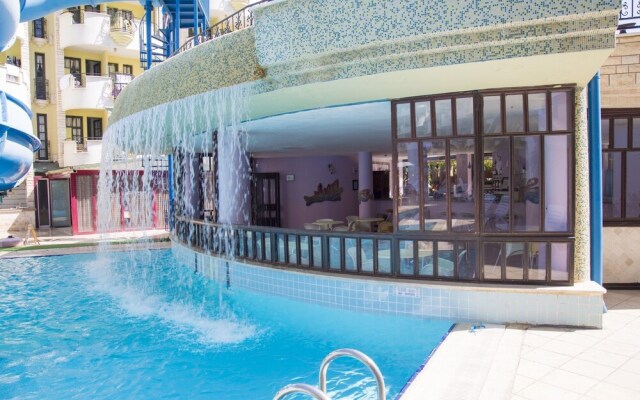 May Garden Club Hotel