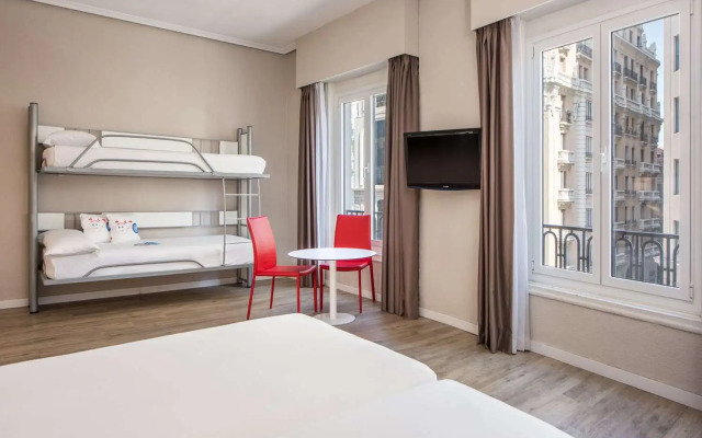 Hotel Madrid Gran Via 25, Affiliated by Meliá