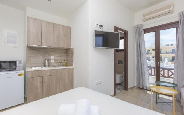 Amalthia Luxury Studios