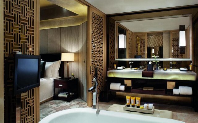 The Ritz Carlton Hong Kong