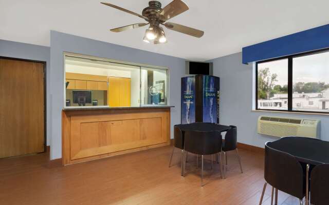 Super 8 by Wyndham Havre De Grace Aberdeen Area