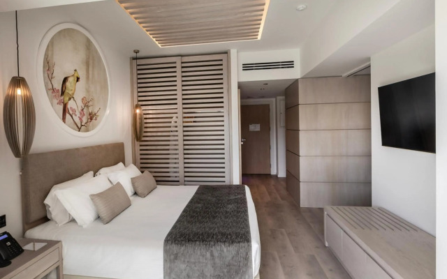 Nissiblu Beach Resort