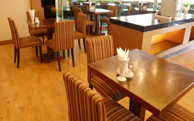 Grand Garden Hotel & Residence