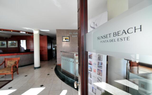 Sunset Beach Hotel