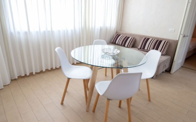 Amazing Apartment Near the Beach
