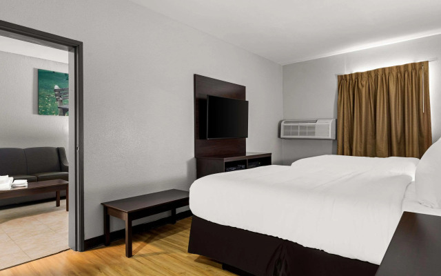 Clarion Pointe Hinesville near Fort Stewart