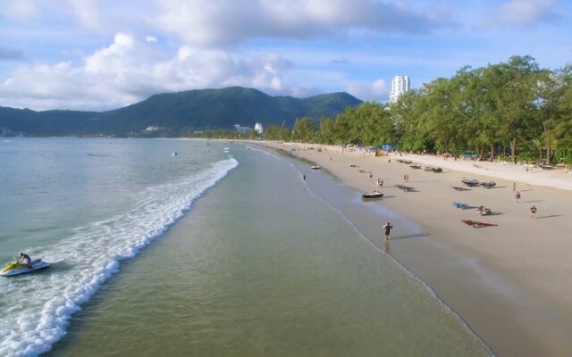 Baan Thai Beach Side Residence