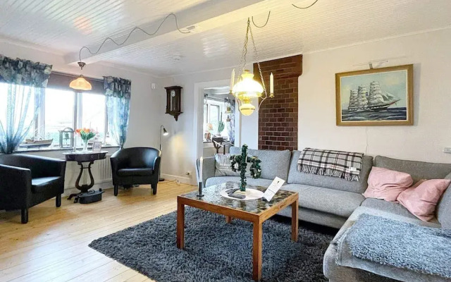 8 Person Holiday Home in Beddingestrand-by Traum