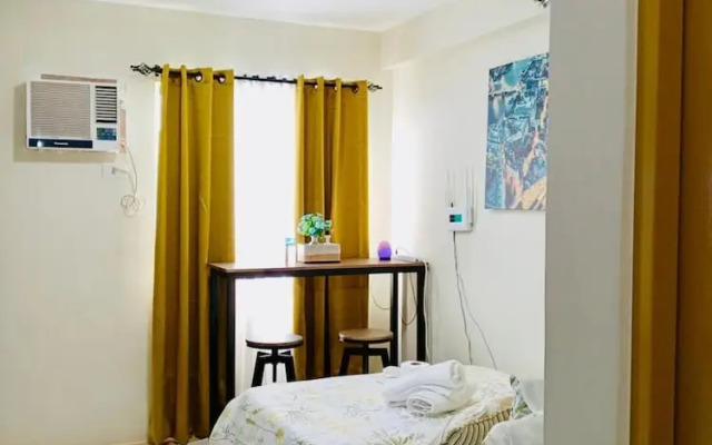Oceanfront Condo in Dumaguete City - Perfect Getaway