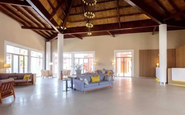 African Princess Beach Hotel
