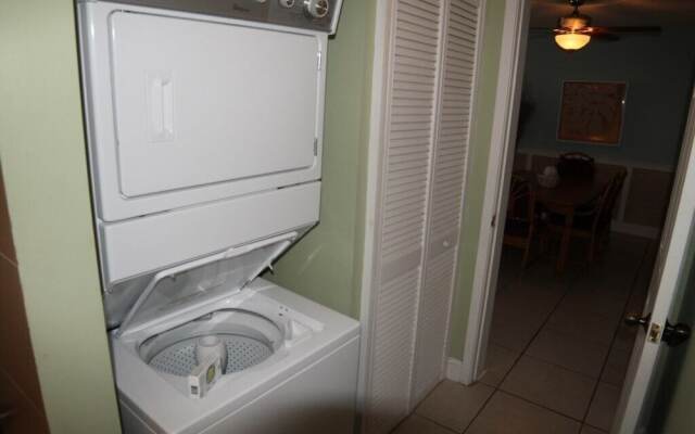 Hibiscus B203 2 Bedroom Condo