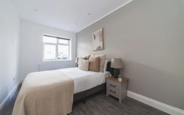 The Cricklewood Apartment