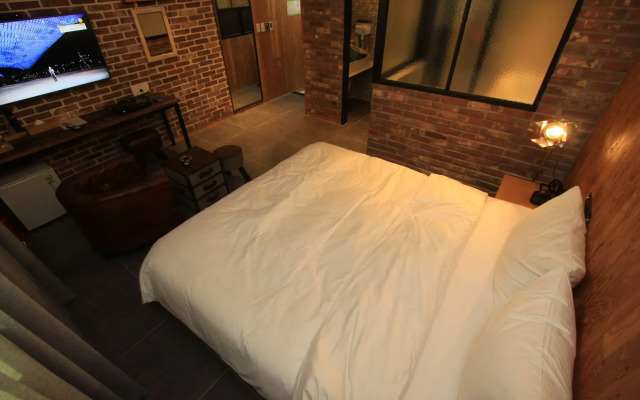 Hound Hotel Changwon Terminal