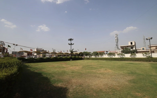 Hotel Deep Palace by OYO Rooms