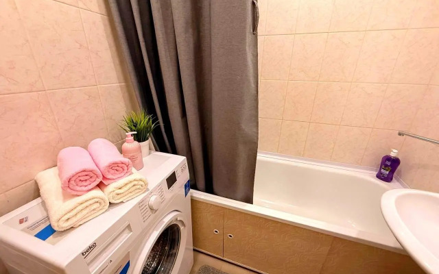 Gold Apart on 342A Pobedy Avenue