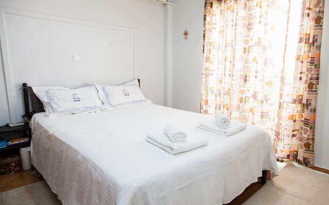 Cute apartment in Neos Kosmos