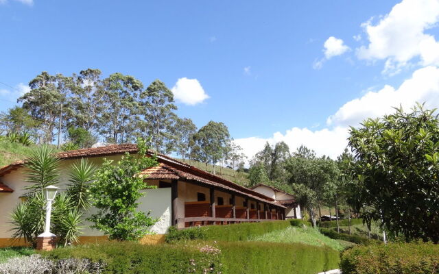 Pousada Fazenda Recanto dos Carvalhos