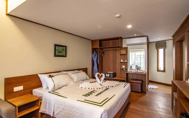 Ngapali Win Hotel