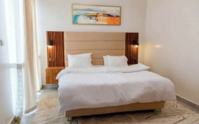 Tranquil Point Residence