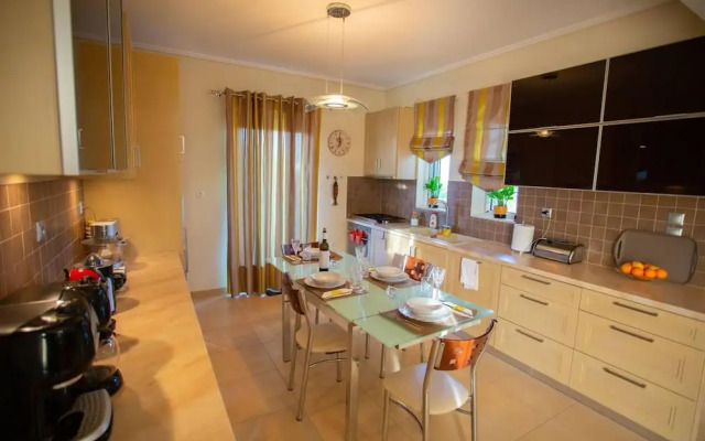 Fou's 3-bed Villa in Nafpaktos