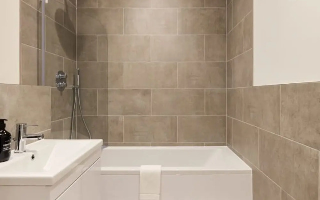 The Mitcham Secret - Amazing 1bdr Flat