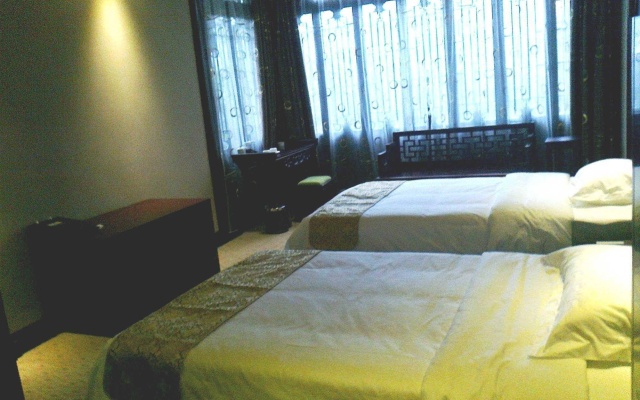 Lingxiu Impression Hotel (Emei Baoguoguo Temple) – Guest Rooms – Leshan
