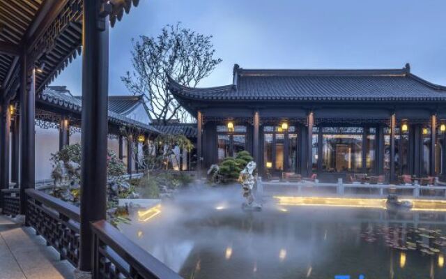 Zhoushan Green City Rose Garden Taoyuanli Hotel