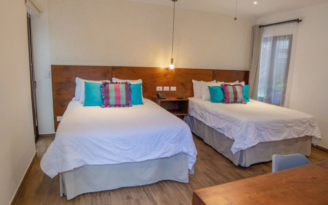 Las Camelias Inn
