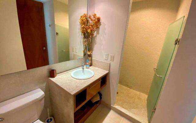 Luxury Apartment Mayan Lakes