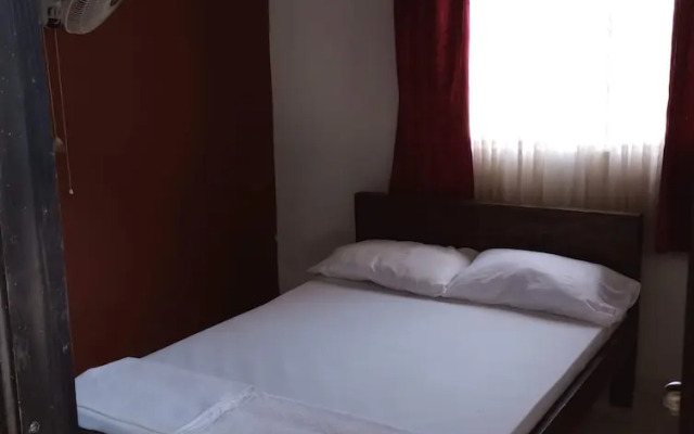 Flamencamarones Hotel Familiar