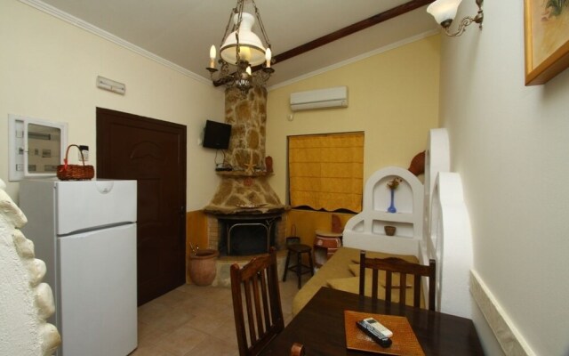 Mantas Bay Apartments
