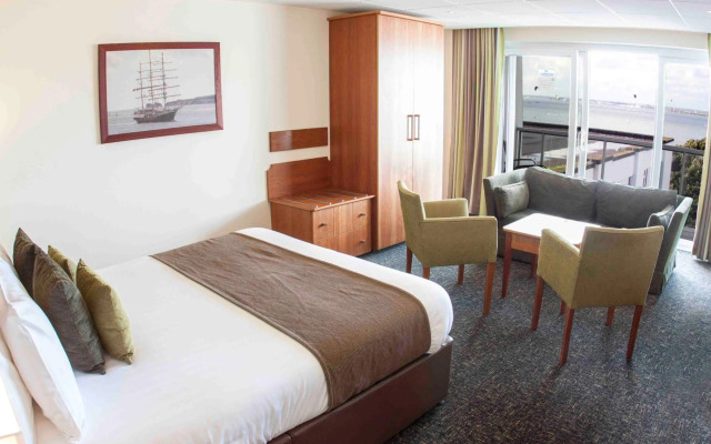Sandbanks Hotel