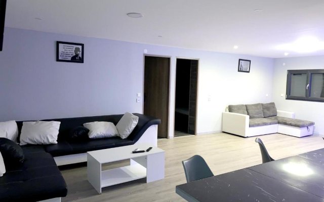 Apartment with 5 bedrooms in Fenay with terrace and WiFi