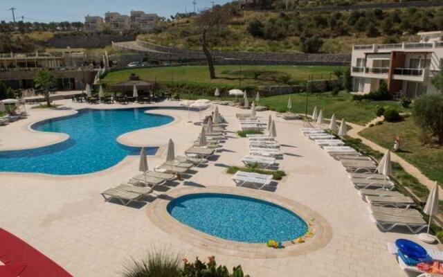 Corendon Iassos Modern Hotel
