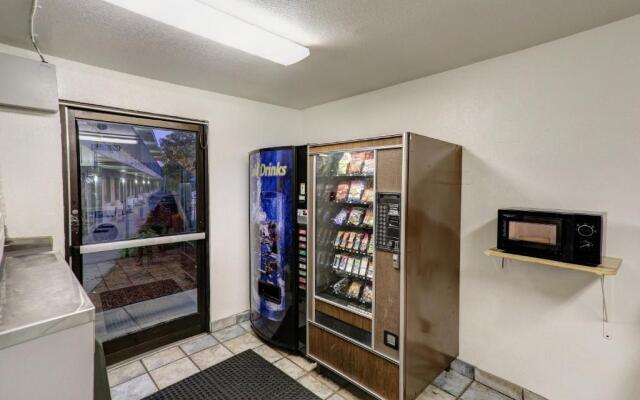 Motel 6 Goodlettsville, TN - Nashville