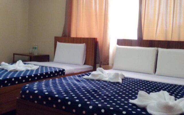 East Square Inn