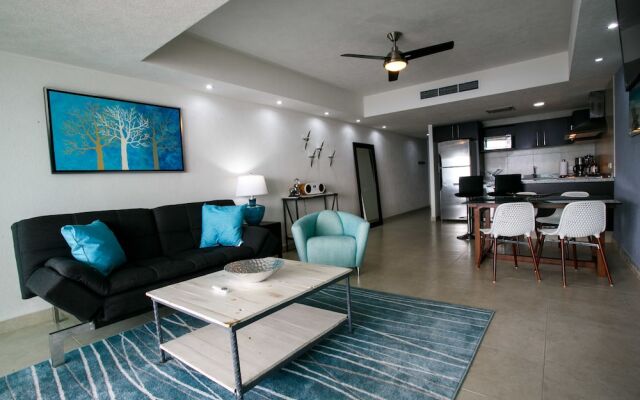 24th Floor Beachfront 1 Bedroom