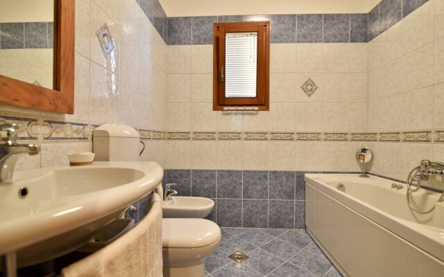 Superior 4 Villa Antea With Pool Jacuzzi, Zadar