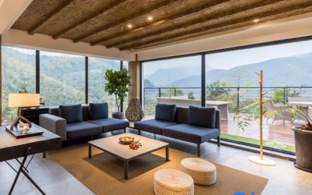 Xizhu Yunjian Hot Spring Villa