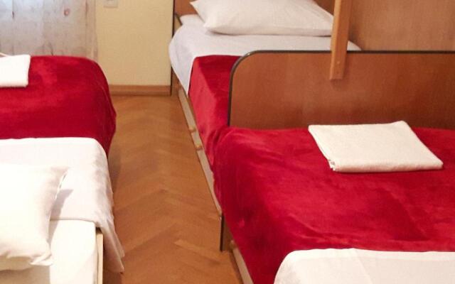 Apartment Trstenik