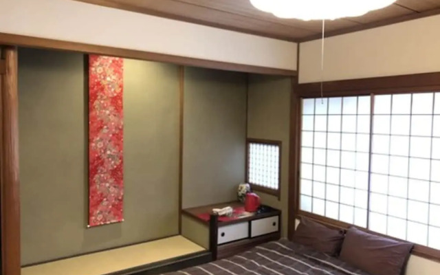Kinkaku