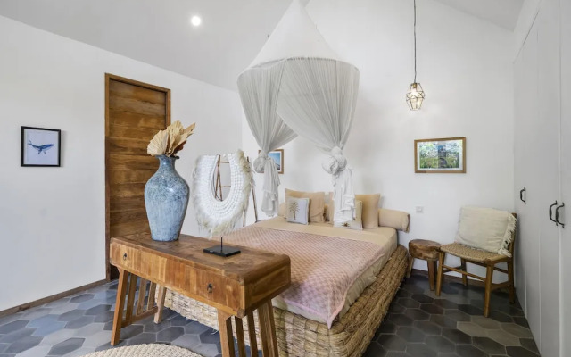 Ohana Bungalow by Hombali