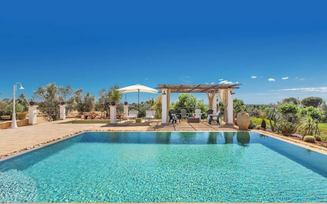 3769 Tenuta La Cornola by Barbarhouse