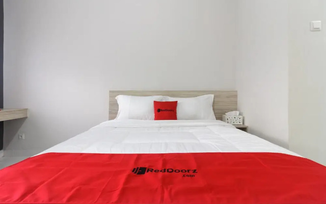 Reddoorz Apartment @ Dramaga Tower