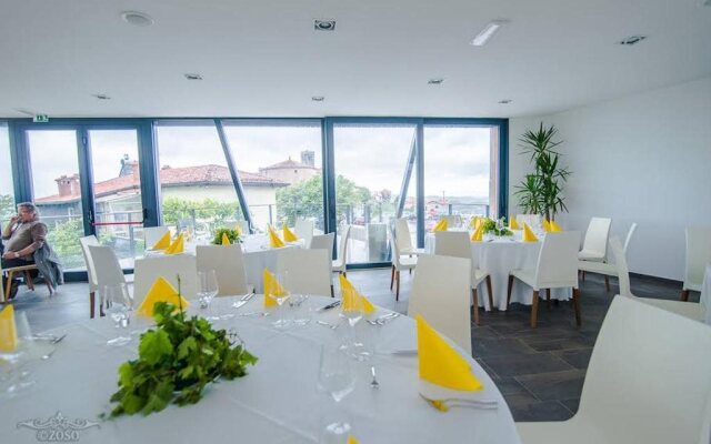 Hotel San Martin