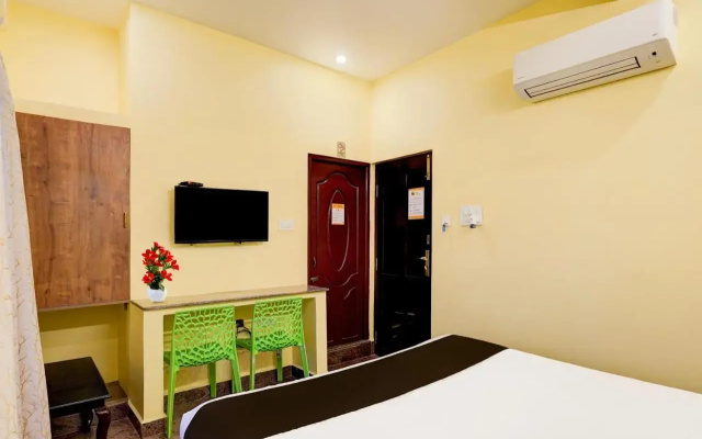 Treebo Prakasam Residency