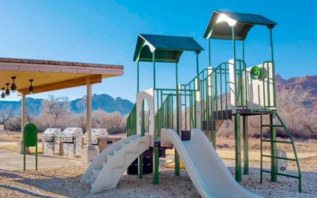 Wyndham Moab - 5 Nights, Moab, USA