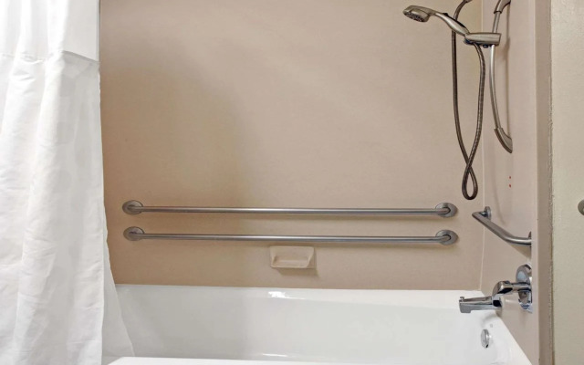 Ramada Limited and Suites San Francisco Airport