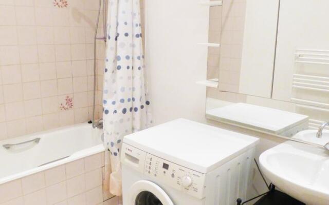 Livia Cannes Hotel de Ville FF39