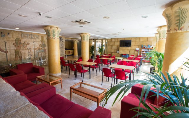 Отель Cleopatra Spa